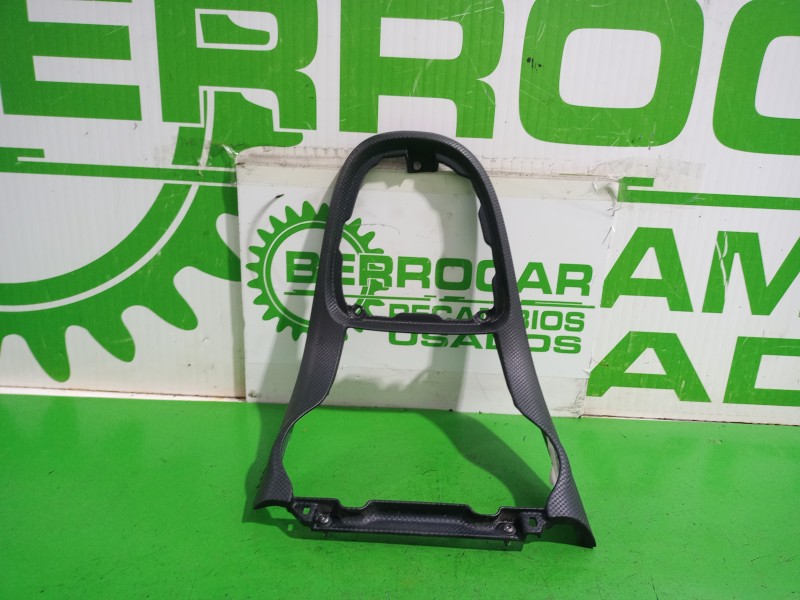 Recambio de moldura para fiat bravo (198) 1.9 dynamic multijet referencia OEM IAM 735431188  