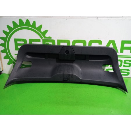 Recambio de guarnecido porton trasero para volkswagen t-roc (d11) basis referencia OEM IAM 2GA867605  
