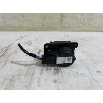 Recambio de motor apertura trampilla para opel corsa f edition referencia OEM IAM HAD36011A  