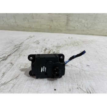 Recambio de motor apertura trampilla para opel corsa f edition referencia OEM IAM HAD36011A  