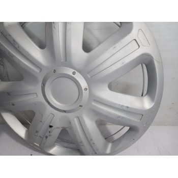 Recambio de tapacubos para ford sierra berlina brillant referencia OEM IAM 88GB1130B  