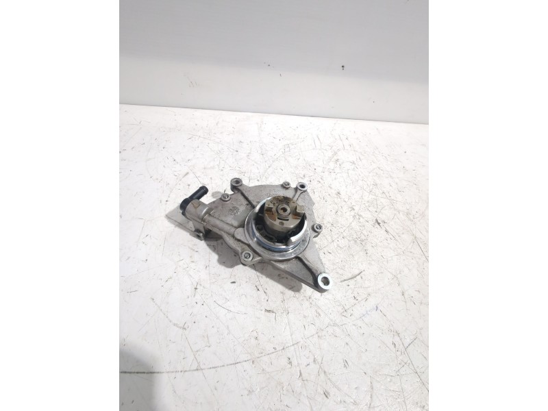 Recambio de depresor freno / bomba vacio para kia sorento i (jc) 2.5 crdi referencia OEM IAM 288104A400  