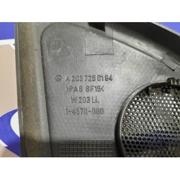 Recambio de moldura lateral para mercedes-benz clase c (w203) berlina 2.2 cdi cat referencia OEM IAM A2037250194  