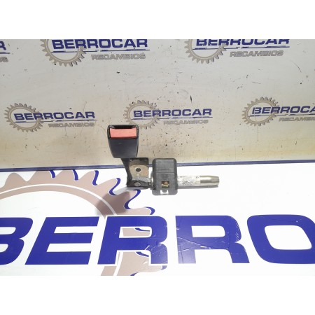 Recambio de anclaje cinturon para mercedes-benz clase c (w203) berlina 2.2 cdi cat referencia OEM IAM 2038600769  
