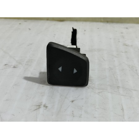 Recambio de mando elevalunas delantero izquierdo para fiat 500 cabrio (150) aniversario referencia OEM IAM E30500  