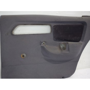 Recambio de guarnecido puerta trasera derecha para ford sierra berlina brillant referencia OEM IAM 1666694  