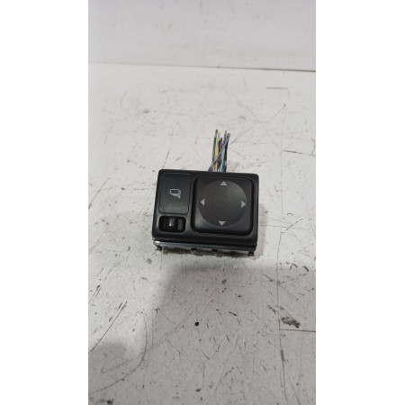 Recambio de mando retrovisor para nissan juke (f15) 1.5 dci referencia OEM IAM 25570CT01B  