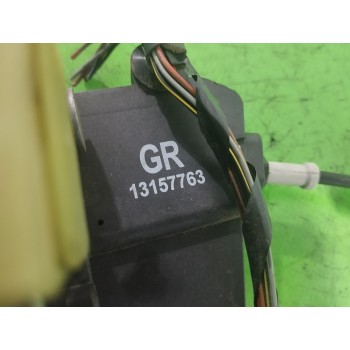 Recambio de cerradura puerta delantera izquierda para opel vectra c berlina essentia referencia OEM IAM 13157763  