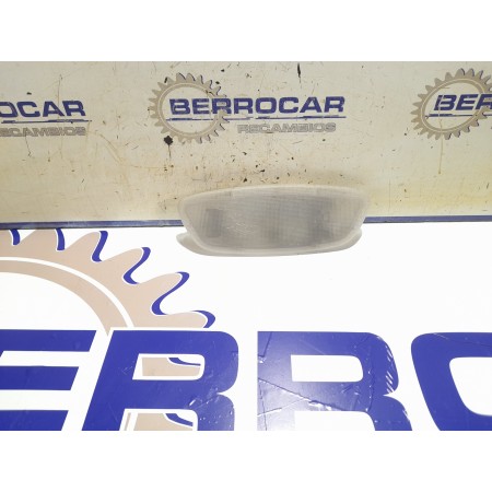 Recambio de luz interior para mercedes-benz clase c (w203) berlina 2.2 cdi cat referencia OEM IAM 2108203401  