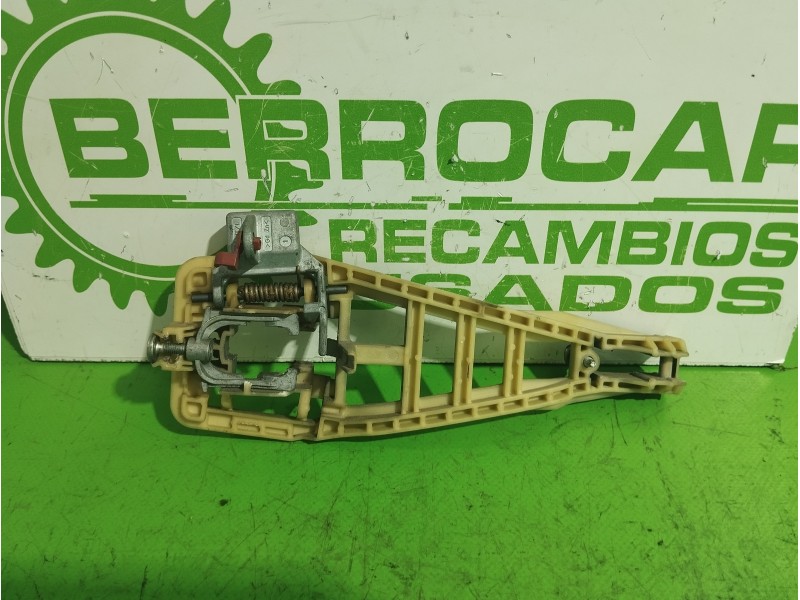 Recambio de maneta exterior trasera derecha para opel vectra c berlina essentia referencia OEM IAM 13106605  