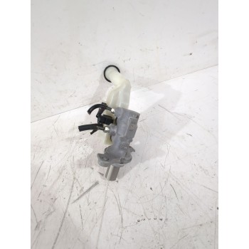 Recambio de bomba freno para nissan juke (f15) 1.5 dci referencia OEM IAM 460101KA2B/32070564  