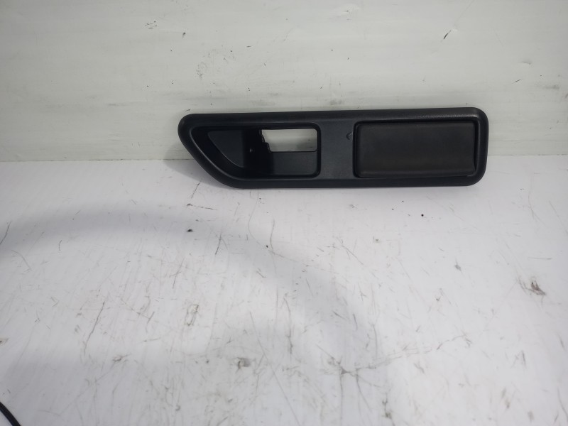 Recambio de maneta interior trasera izquierda para ford sierra berlina brillant referencia OEM IAM 88BBA22600AB  