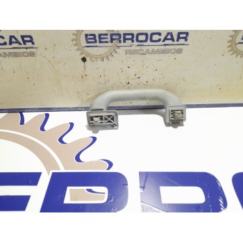 Recambio de asidero techo para mercedes-benz clase c (w203) berlina 2.2 cdi cat referencia OEM IAM A208100551  