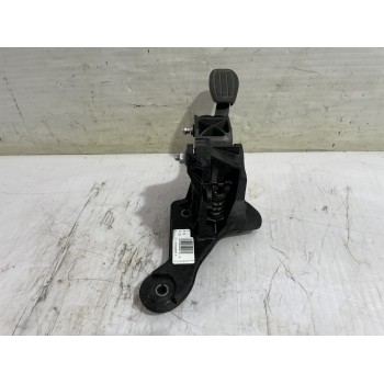 Recambio de pedal embrague para opel corsa f edition referencia OEM IAM 9824262180  