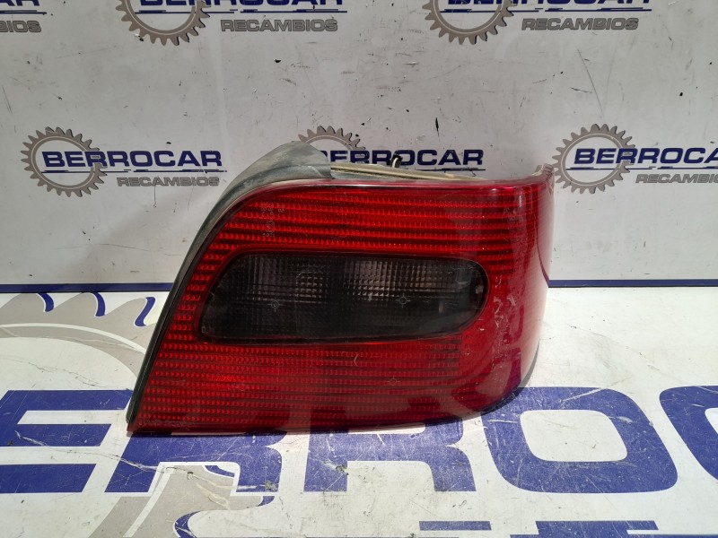 Recambio de piloto trasero derecho para citroën xsara berlina referencia OEM IAM   