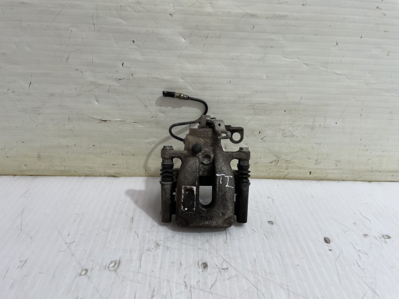 Recambio de pinza de freno trasera izquierda para peugeot 308 sw envy referencia OEM IAM 1651763680 / 4401P4  