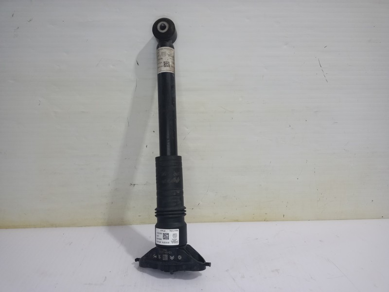 Recambio de amortiguador trasero izquierdo para jeep avenger altitude referencia OEM IAM 09856443280  