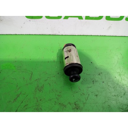 Recambio de mechero para ford transit connect (tc7) 1.8 tdci cat referencia OEM IAM 9T1Z15055A  