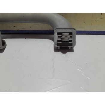 Recambio de asidero techo para mercedes-benz clase c (w203) berlina 2.2 cdi cat referencia OEM IAM A2038100551  