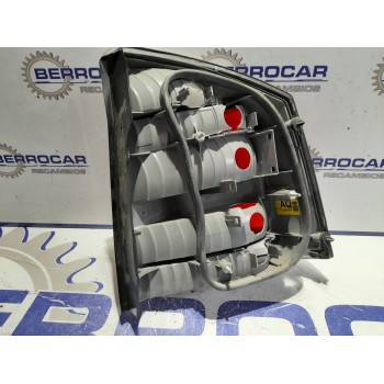 Recambio de piloto trasero izquierdo para opel vectra c berlina referencia OEM IAM 13251937  