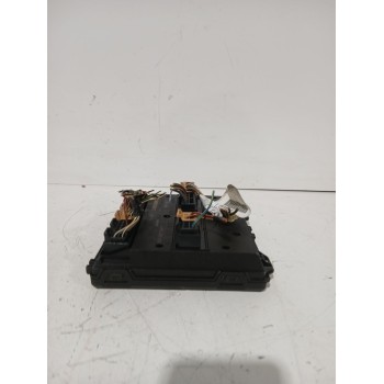 CAJA RELES / FUSIBLES 6Q1937049F 