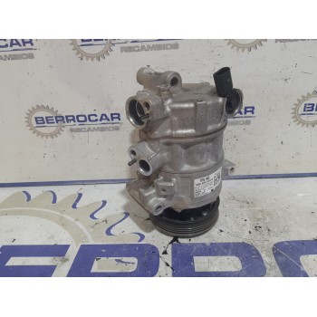 Recambio de compresor aire acondicionado para volkswagen caddy furgón/kombi 2.0 tdi referencia OEM IAM 5Q0820803Q  