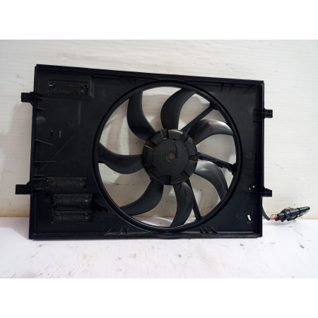 Recambio de electroventilador para volkswagen golf vii lim. (5g1) comfortline bluemotion referencia OEM IAM 5Q0121207  