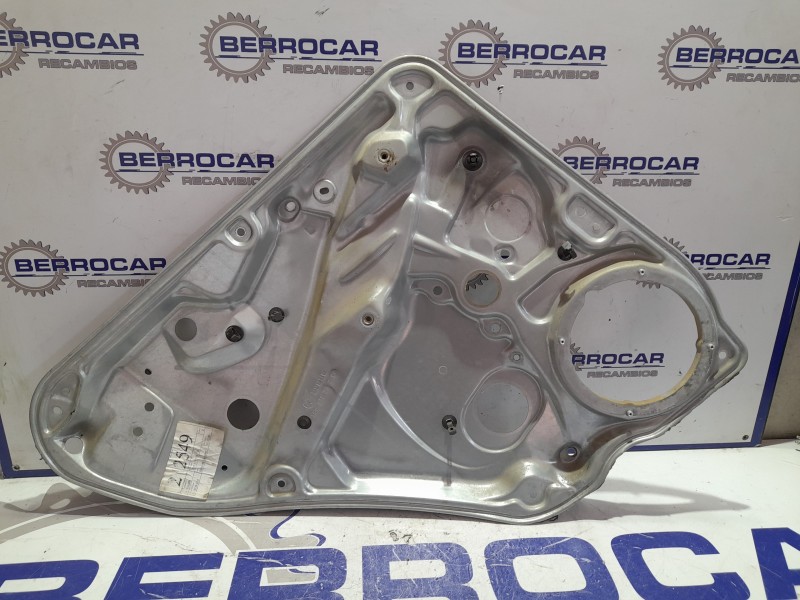 Recambio de elevalunas trasero izquierdo para volkswagen passat berlina (3b2) 1.9 tdi referencia OEM IAM 3B5839756C  