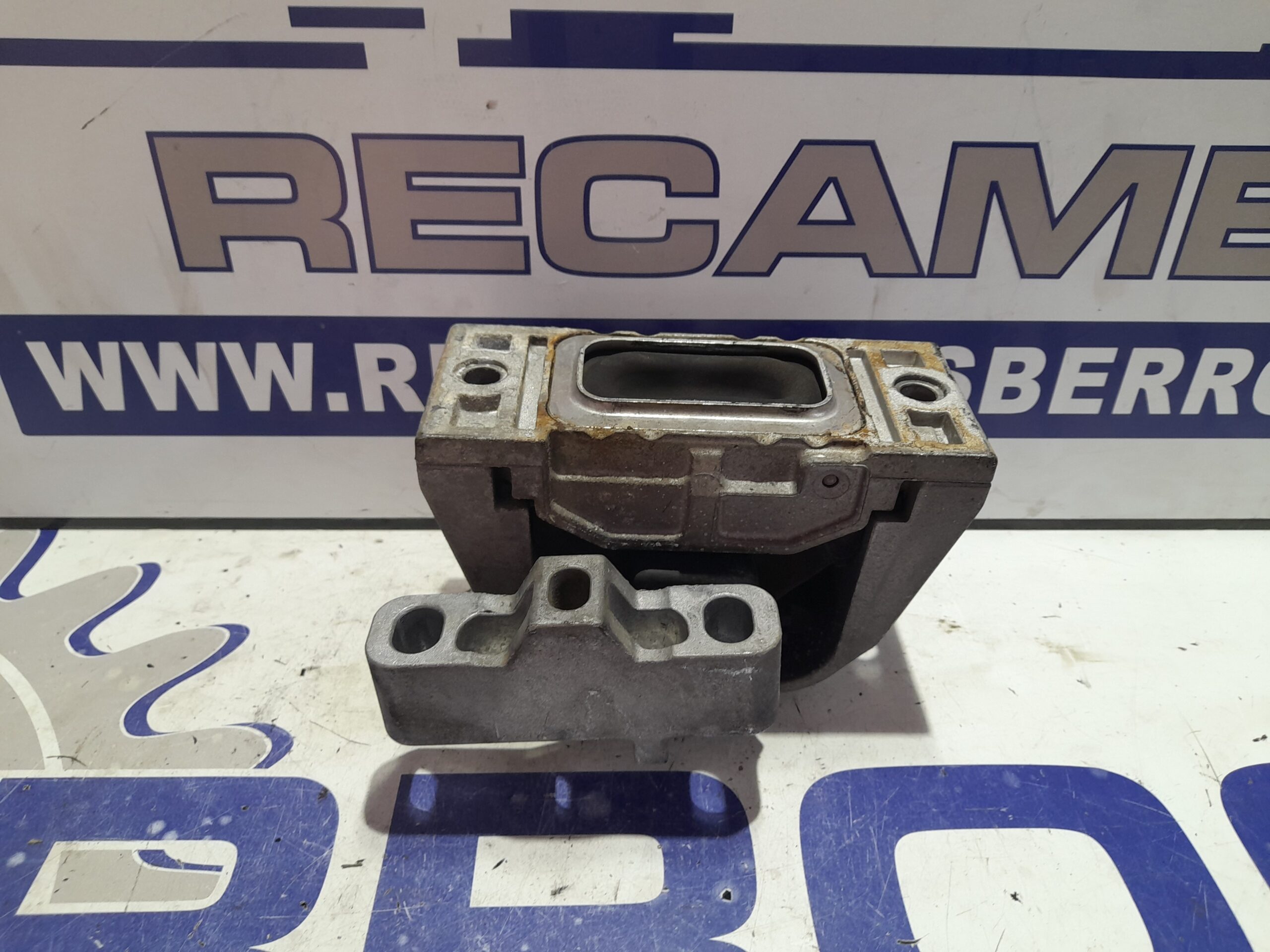 soporte_motor_derecho_1j0199262_seat_leon_1m1_1_9_tdi