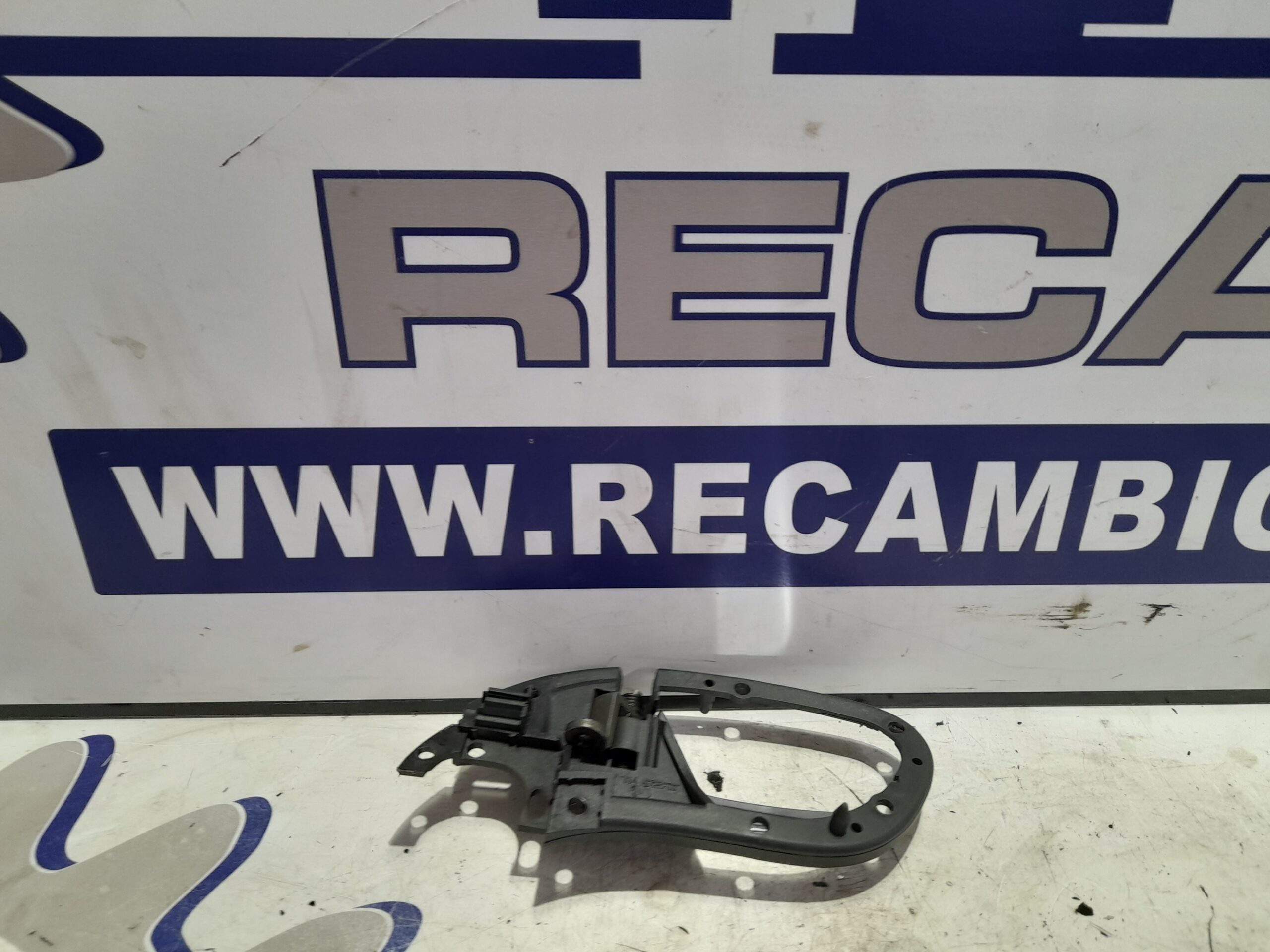 maneta_interior_delantera_derecha_1m0837114_seat_leon_1m1_1_9_tdi