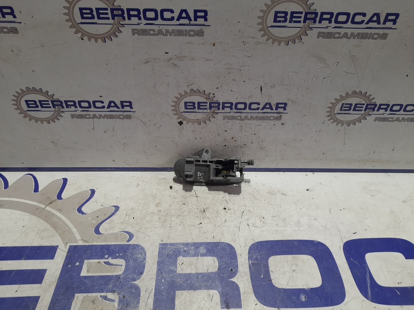 maneta_interior_delantera_derecha_9143k8_peugeot_107_1_0_cat_384f