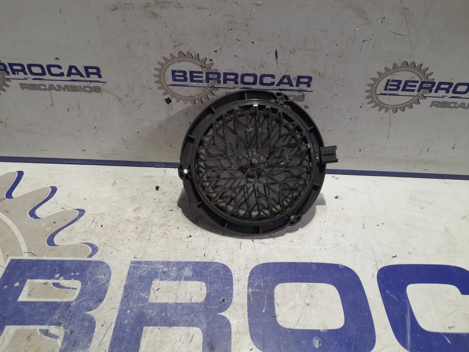 altavoz_6562c6_peugeot_208_1_6_blue_hdi_fap