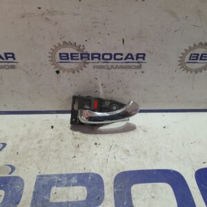 maneta_interior_delantera_izquierda_6920633100b0_toyota_rav_4_2_2_d_4d_cat