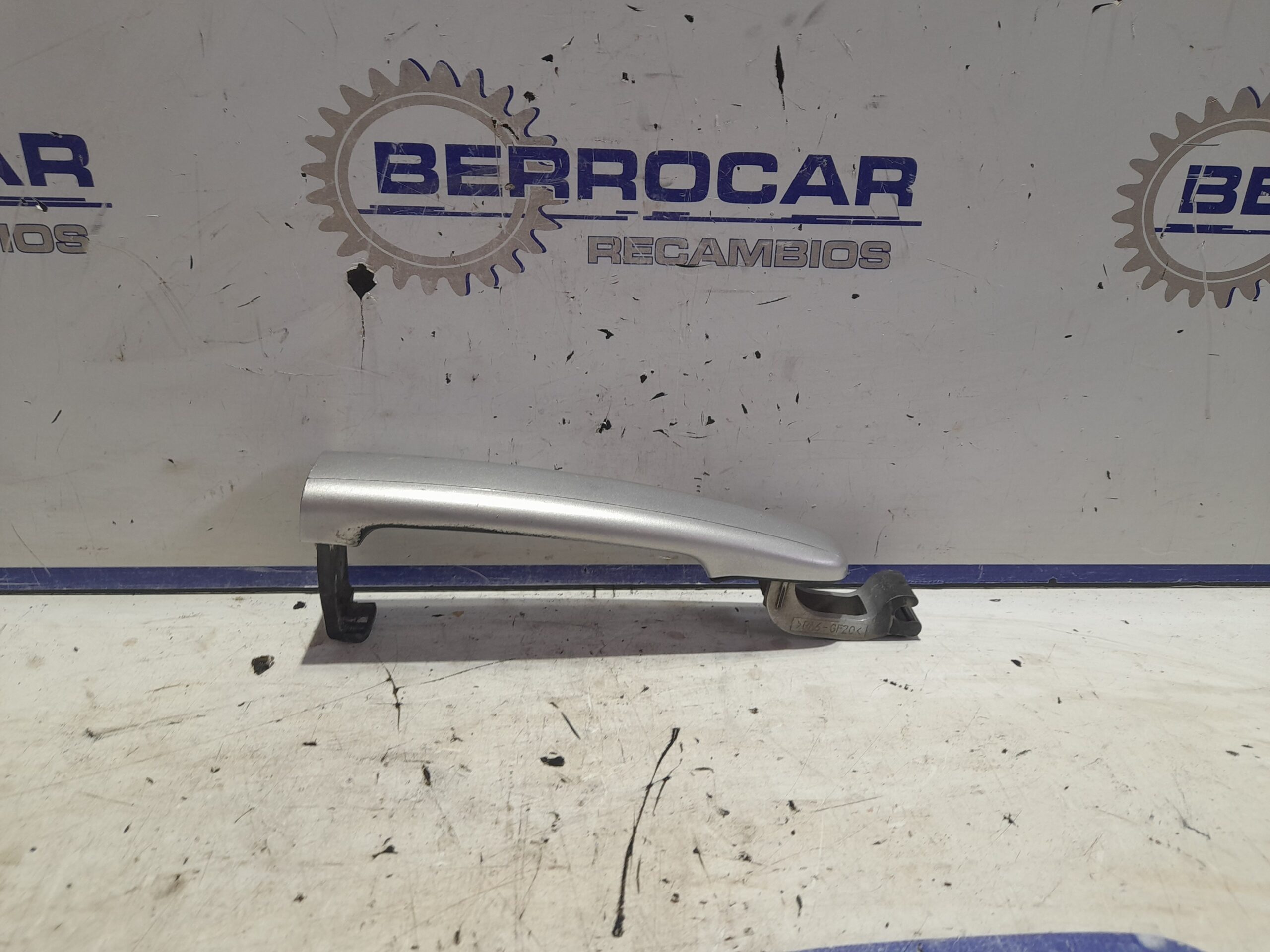 maneta_exterior_delantera_izquierda_9101x2_peugeot_307_berlina_s2_1_6_16v_hdi