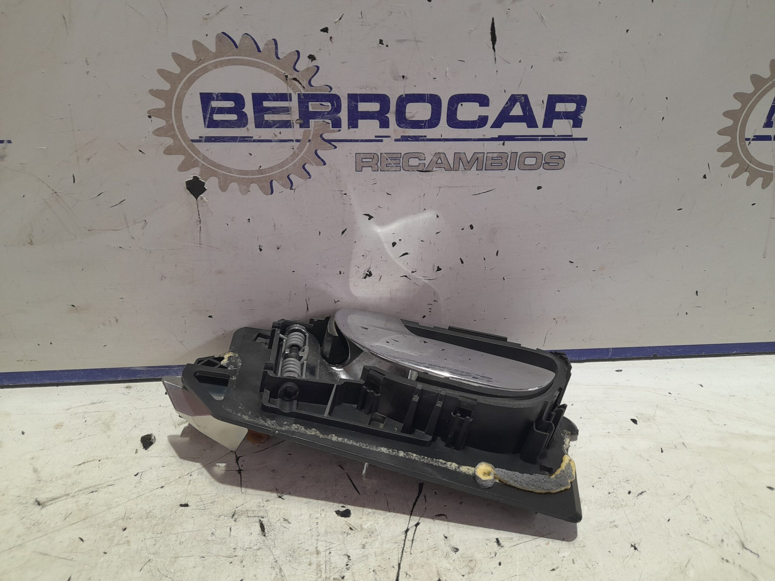 maneta_interior_trasera_izquierda_9643604577_peugeot_307_berlina_s2_1_6_16v_hdi