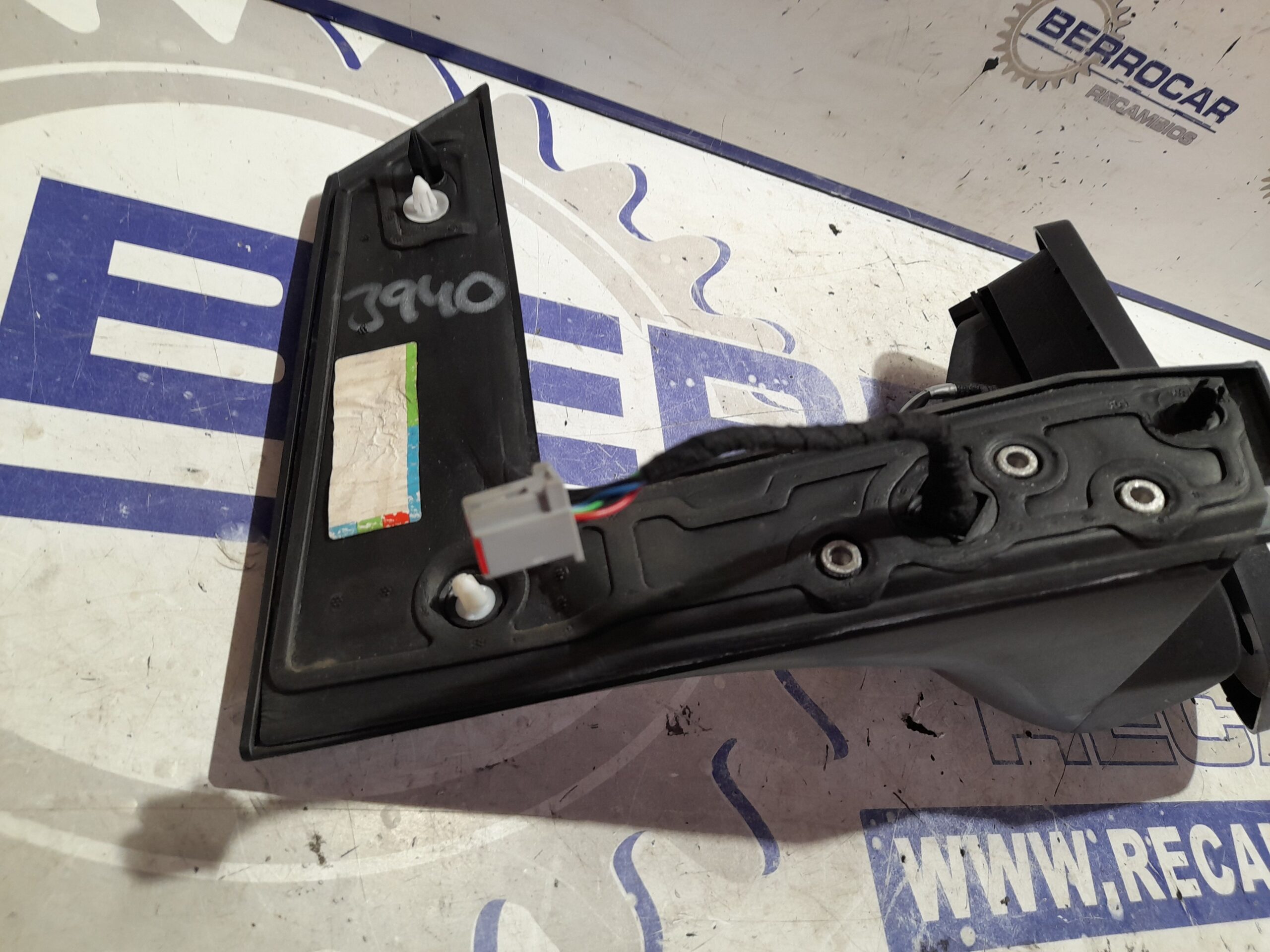 retrovisor_derecho_1059091015_ford_transit_connect