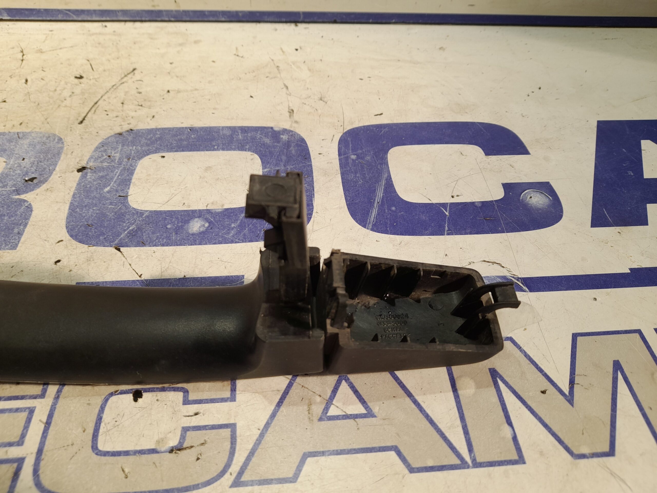 maneta_exterior_trasera_izquierda_41285000_land_rover_discovery