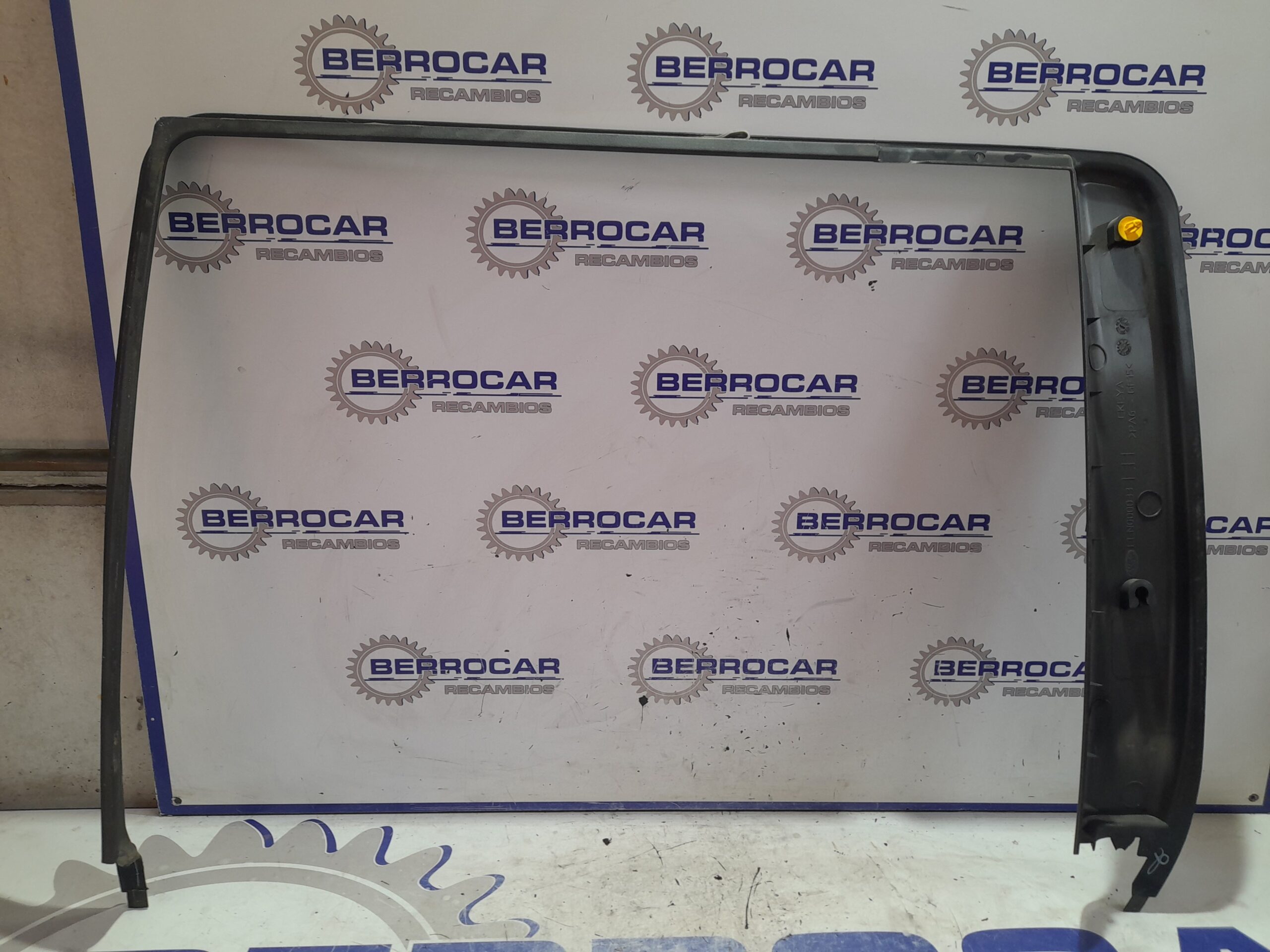 moldura_lateral_eln000033_land_rover_discovery_2_7_td_v6_cat