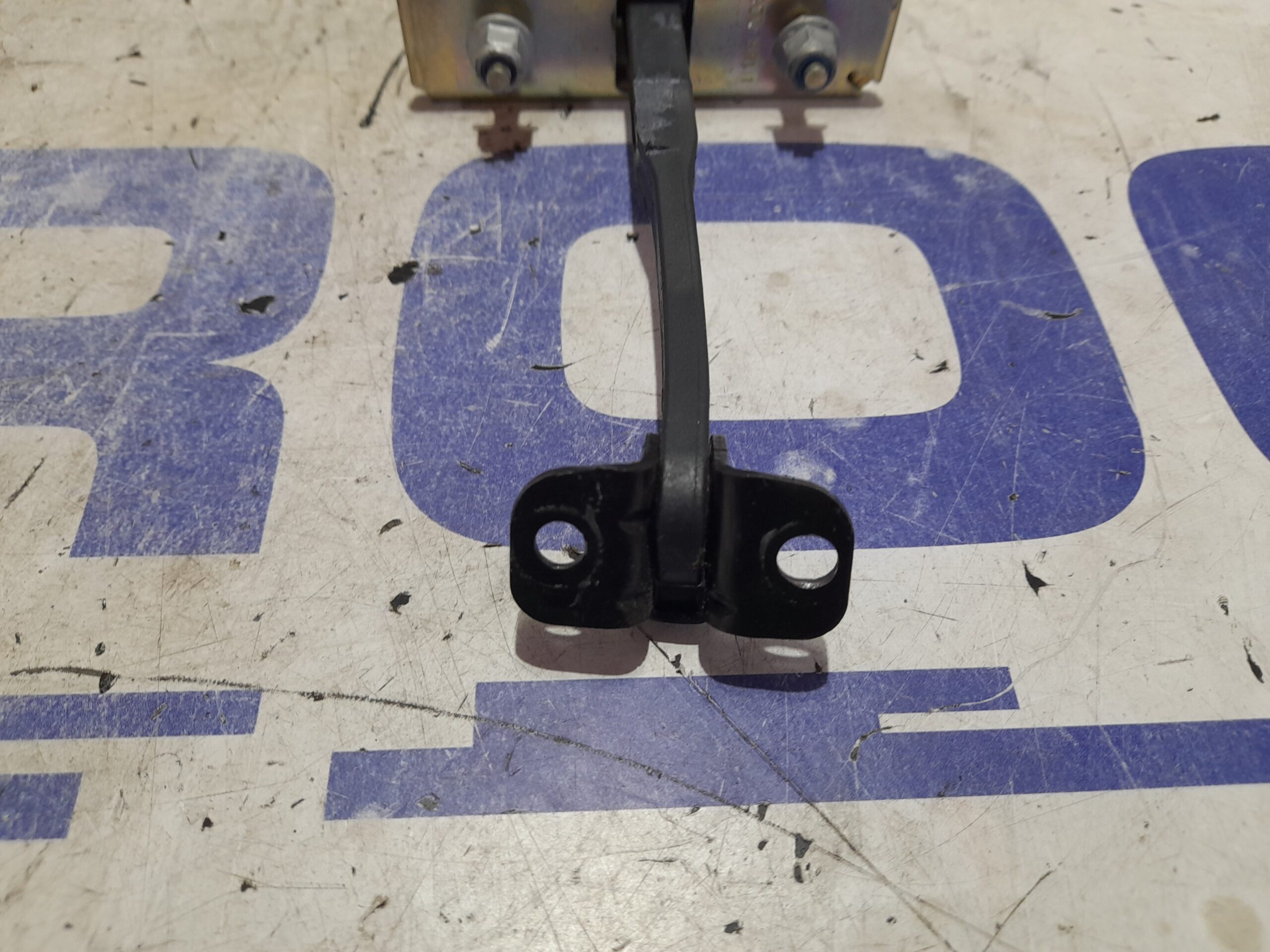 freno_de_puerta_bdh780051_land_rover_discovery_2_7_td_v6_cat