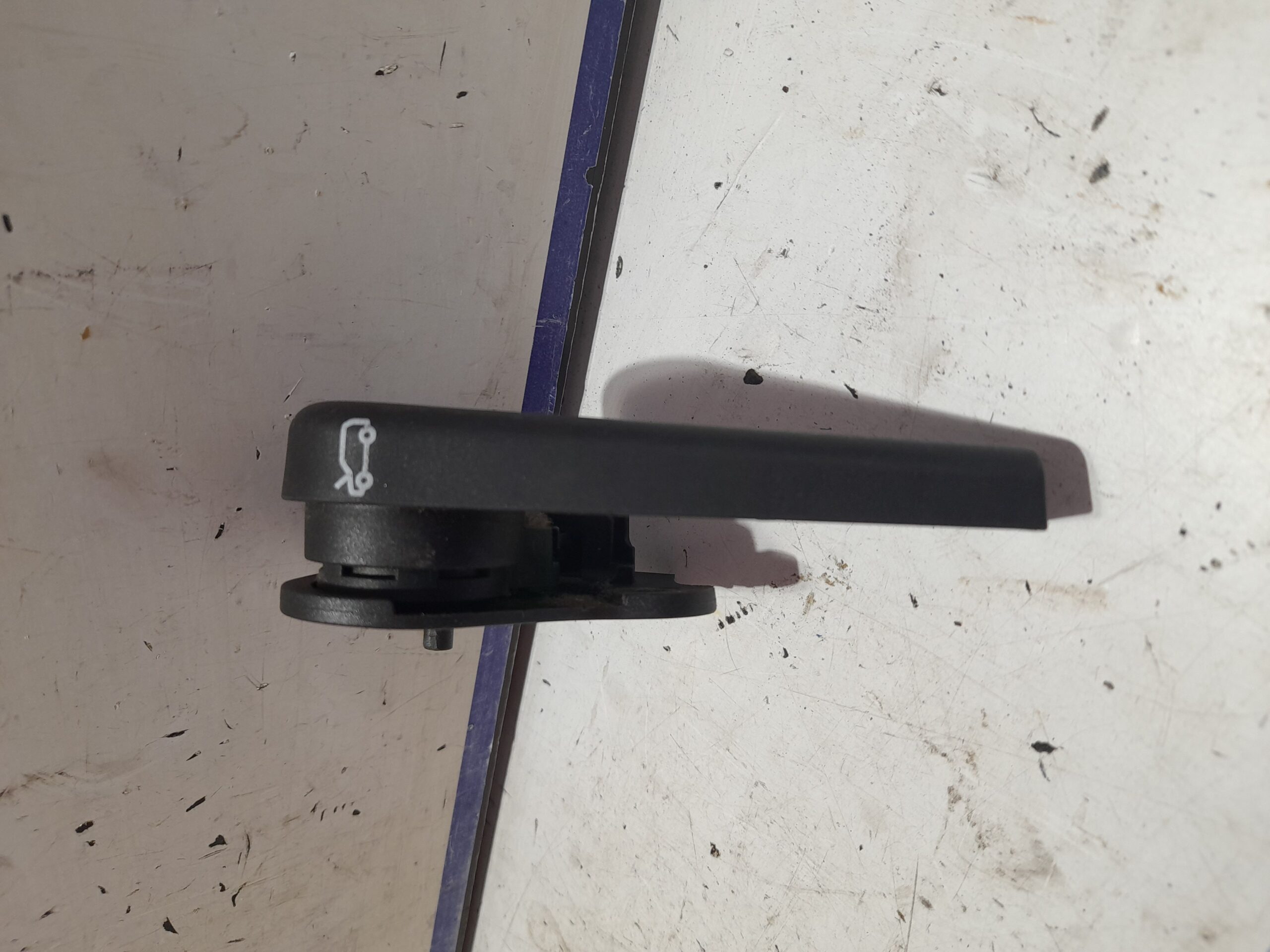 tirador_capot_land_rover_discovery_2_7_td_v6_cat