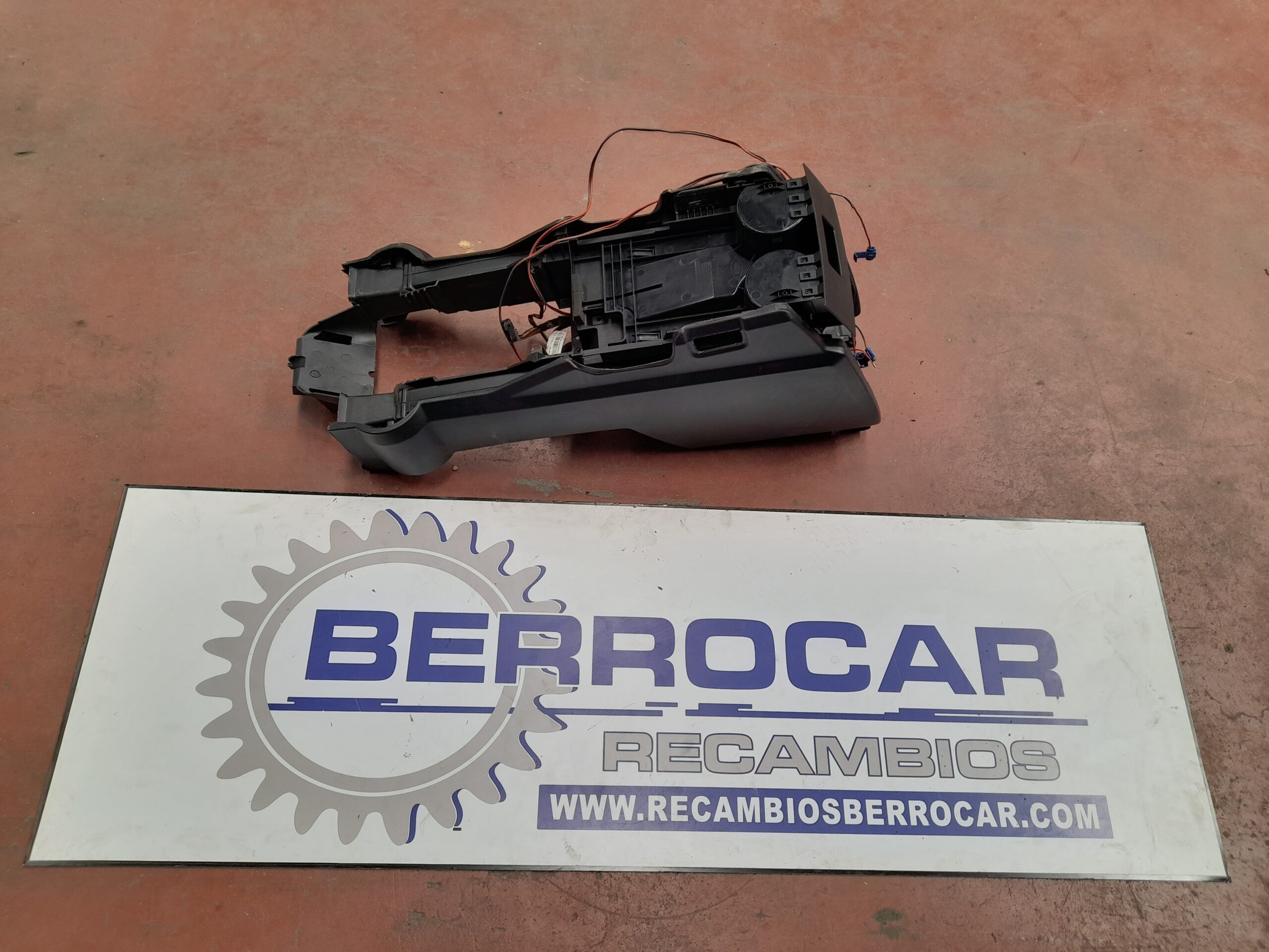 consola_central_fji500031_land_rover_discovery_2_7_td_v6_cat