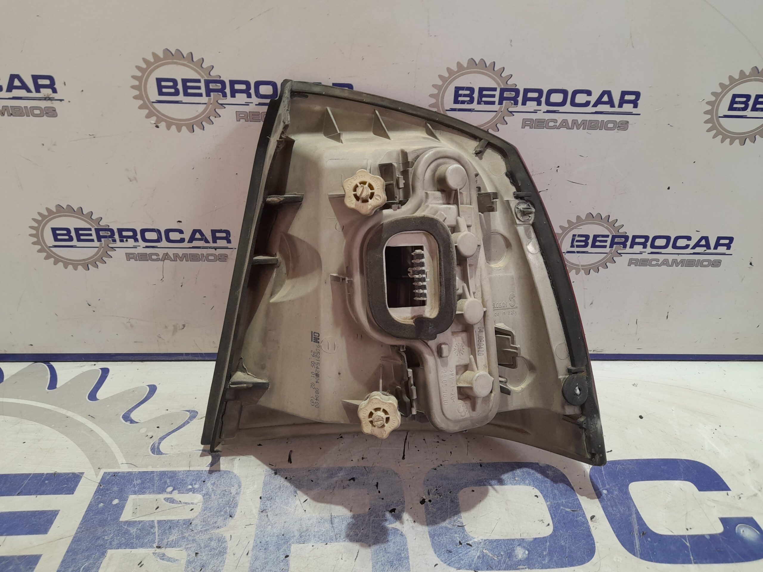 piloto_trasero_izquierdo_90521542_opel_astra_g_berlina_1_7_16v_dti_cat_y_17_dt_lr6