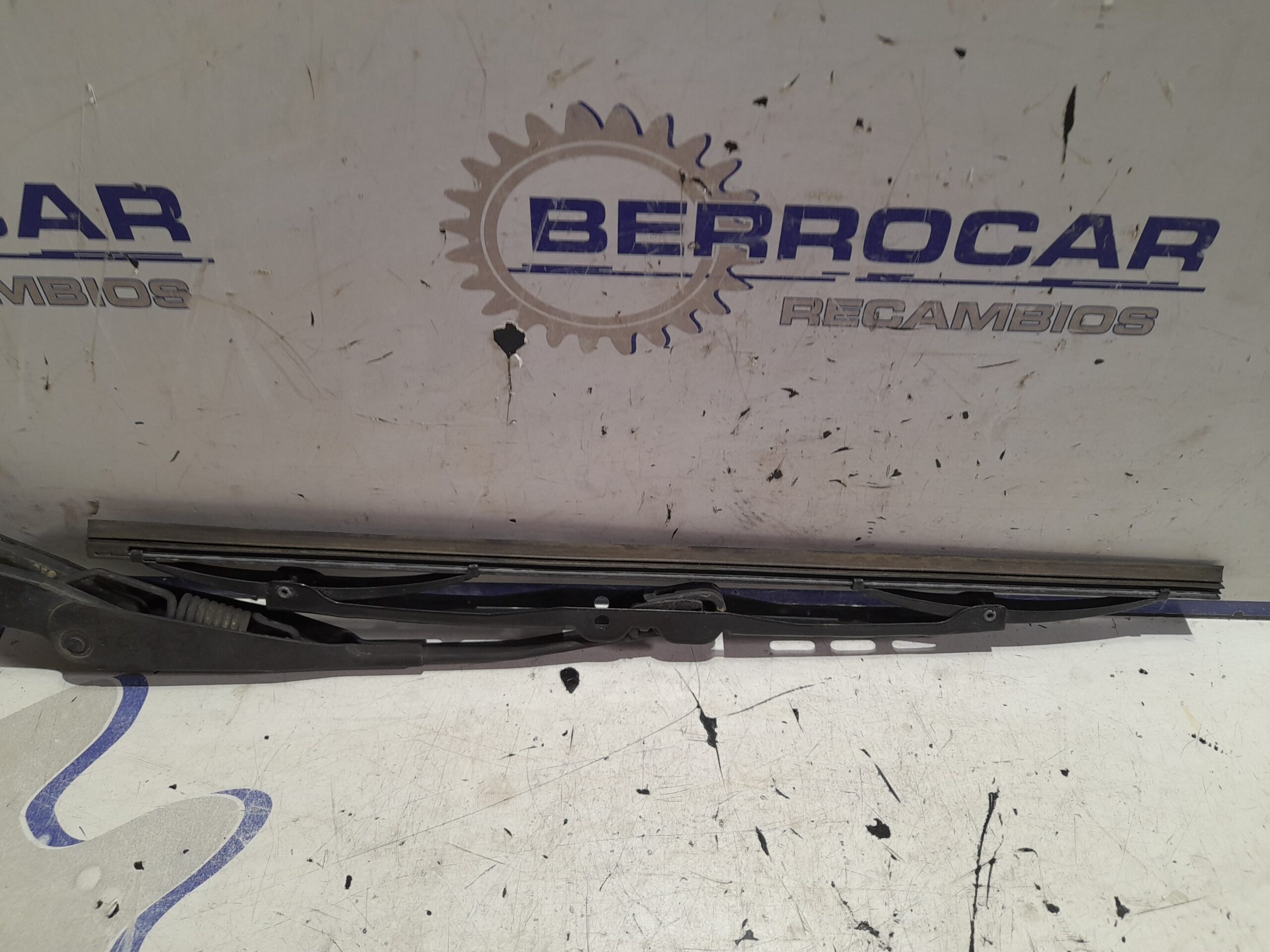 brazo_limpia_trasero_988101c000_hyundai_getz_tb_1_5_crdi_cat