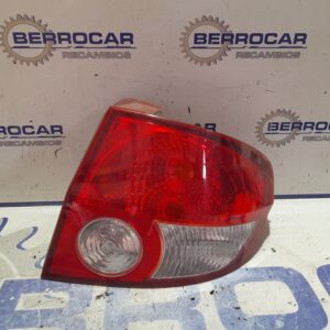 piloto_trasero_derecho_924021cxxx_hyundai_getz_tb_1_5_crdi_cat
