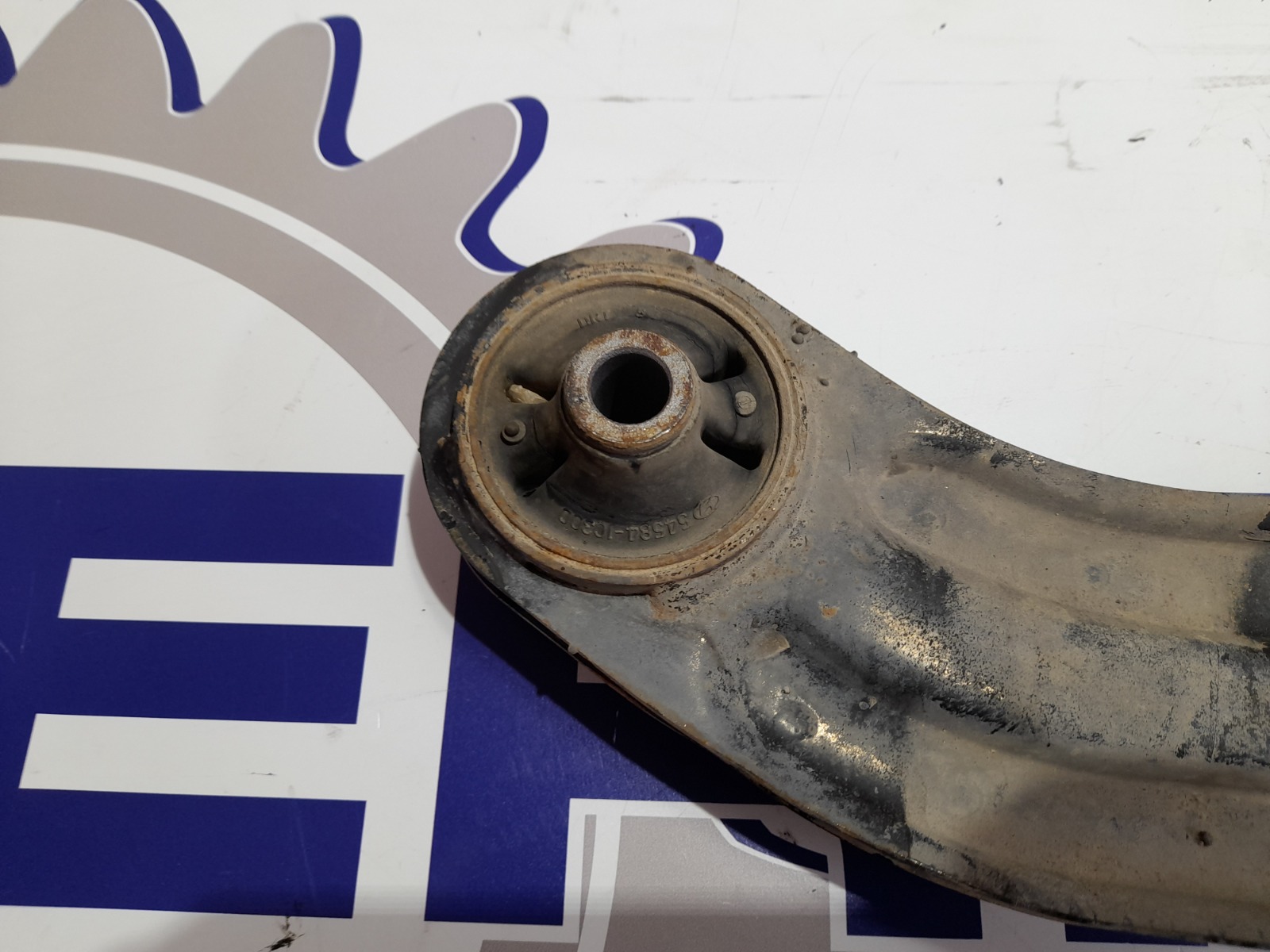 brazo_suspension_inferior_delantero_izquierdo_545001c000_hyundai_getz_tb_1_5_crdi_cat