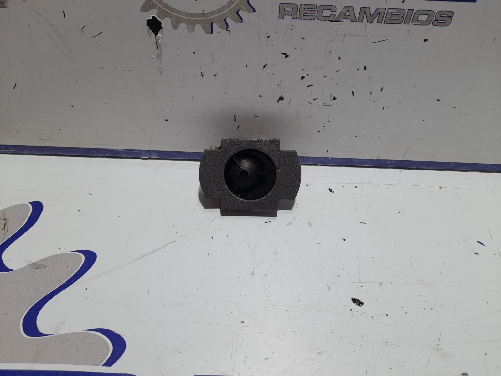 altavoz_8200069125a_renault_laguna_ii_bg0_1_9_dci_diesel_fap