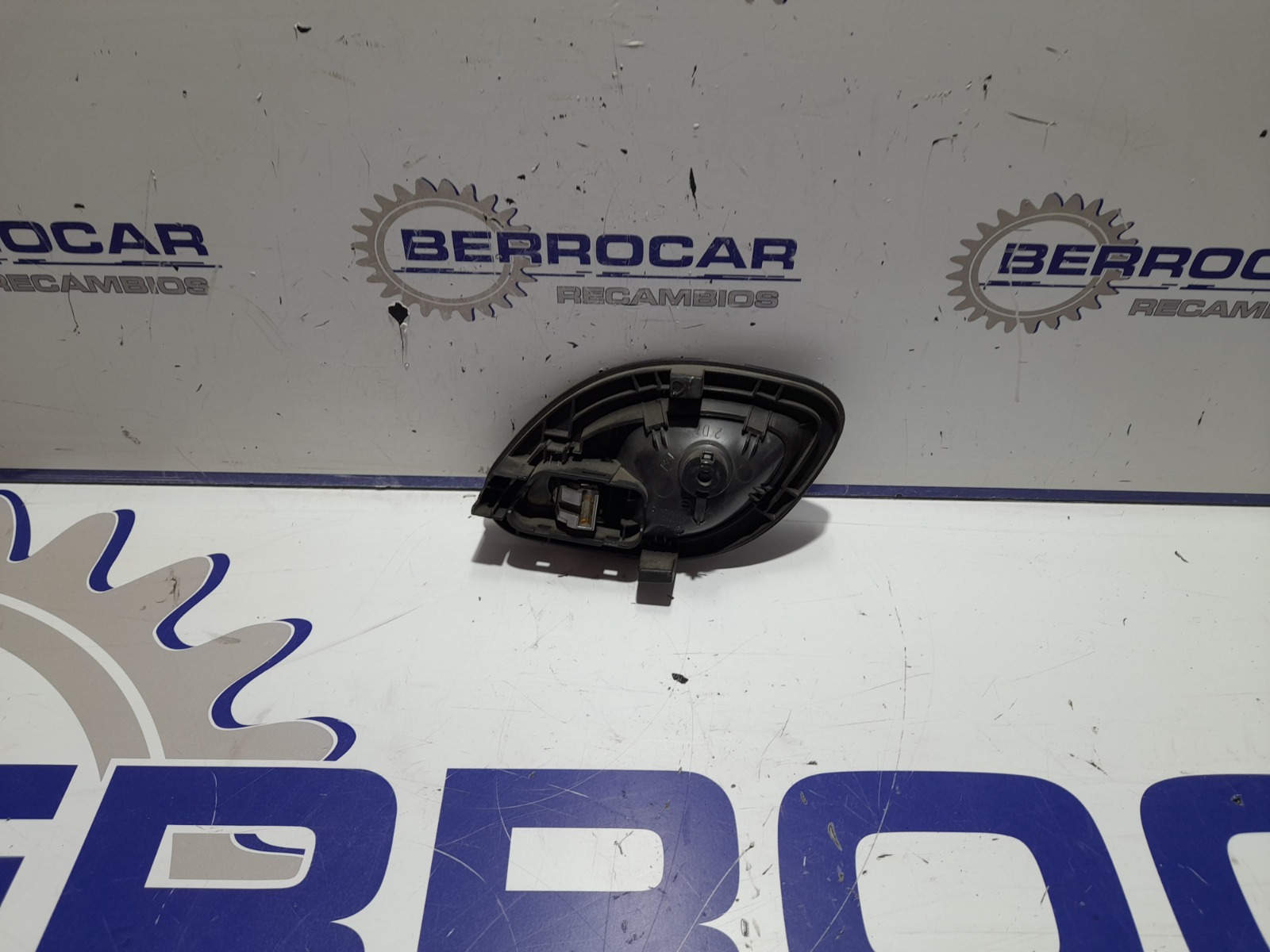 maneta_interior_trasera_derecha_8200000724_renault_laguna_ii_bg0_1_9_dci_diesel_fap
