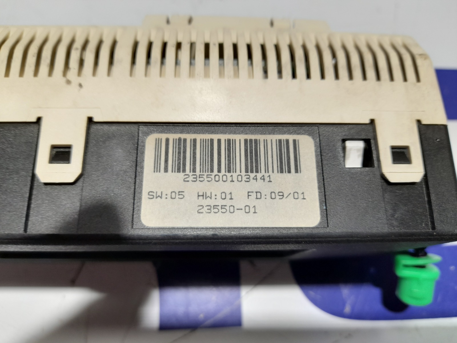 pantalla_multifuncion_24461675_opel_astra_g_berlina_1_6_cat_z_16_se_l55