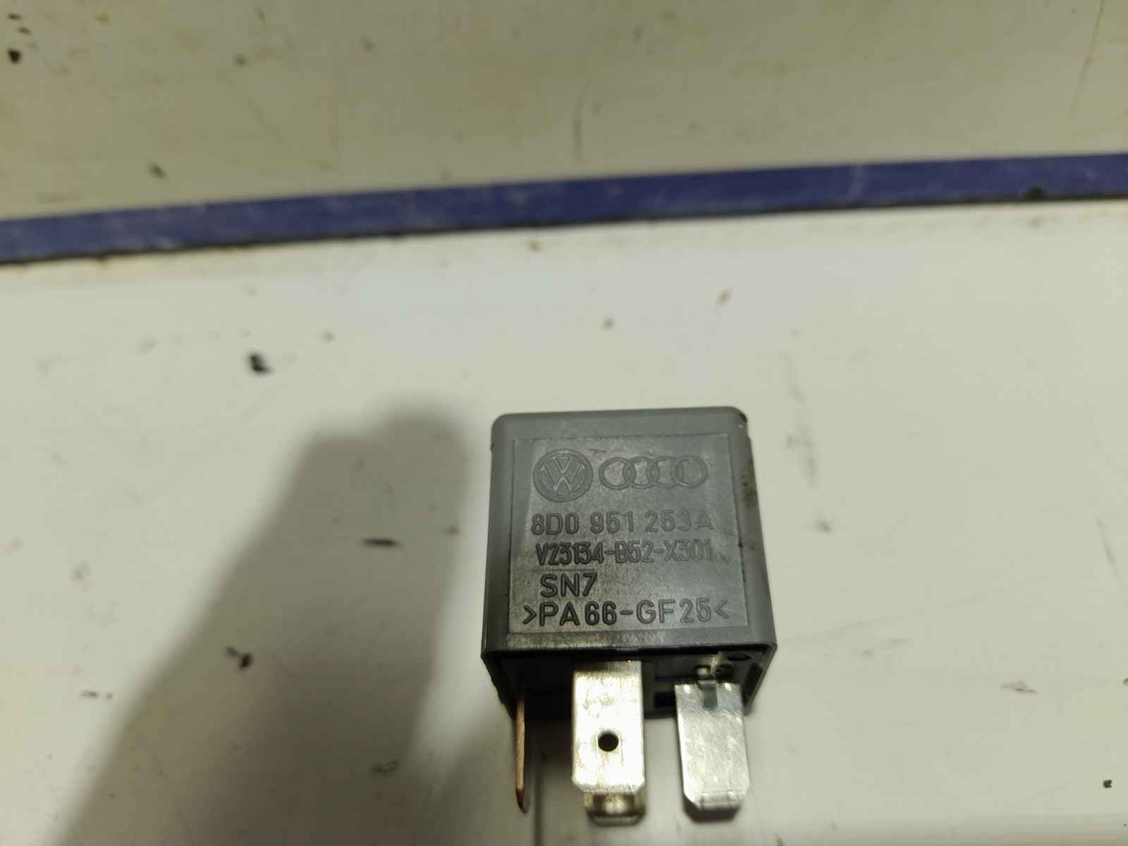 rele_8d0951253a_seat_exeo_berlina_3r2_2_0_tdi