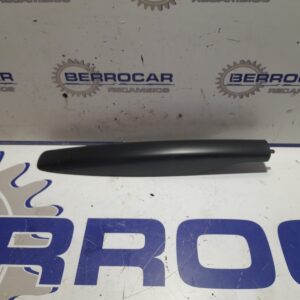 moldura_9682131877_peugeot_308_sw